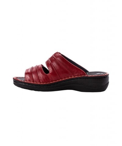 Women's June Walking Sandal Red $48.48 Shoes