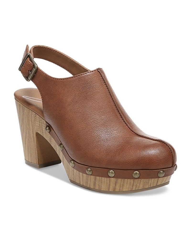 Women's Chessa Slingback Studded Clogs PD03 $39.60 Shoes