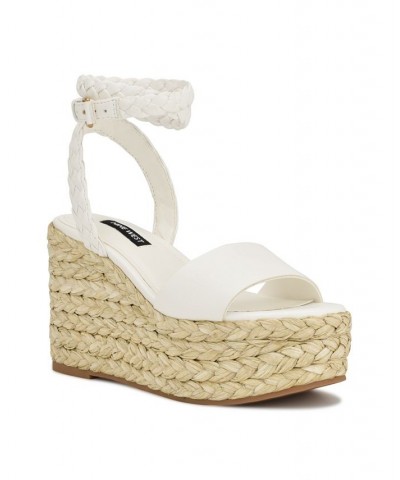 Women's Keily Round Toe Platform Wedge Sandals White $49.98 Shoes