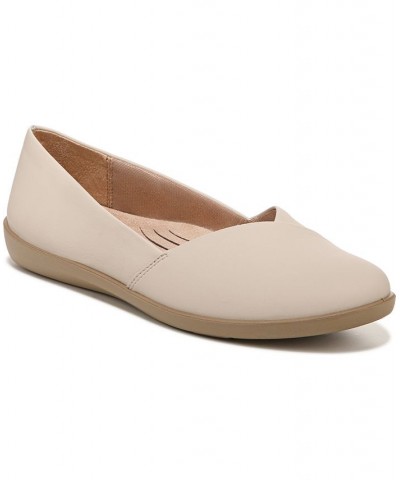 Notorious Flats Tan/Beige $36.00 Shoes