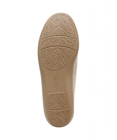 Notorious Flats Tan/Beige $36.00 Shoes