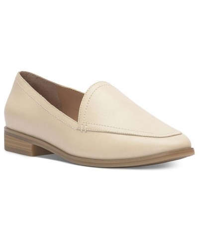 Women's Fiana Slip-On Loafer Flats PD02 $33.79 Shoes