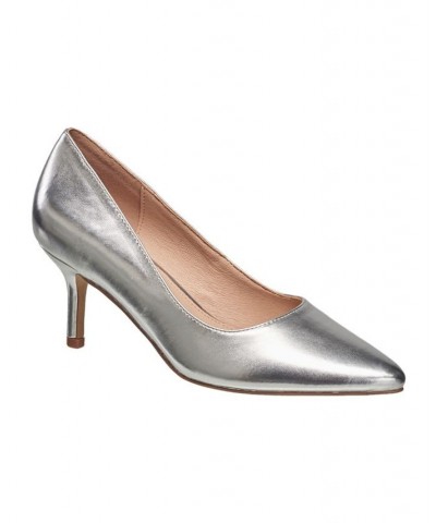 Women's Kate Flex Pumps Silver $44.10 Shoes